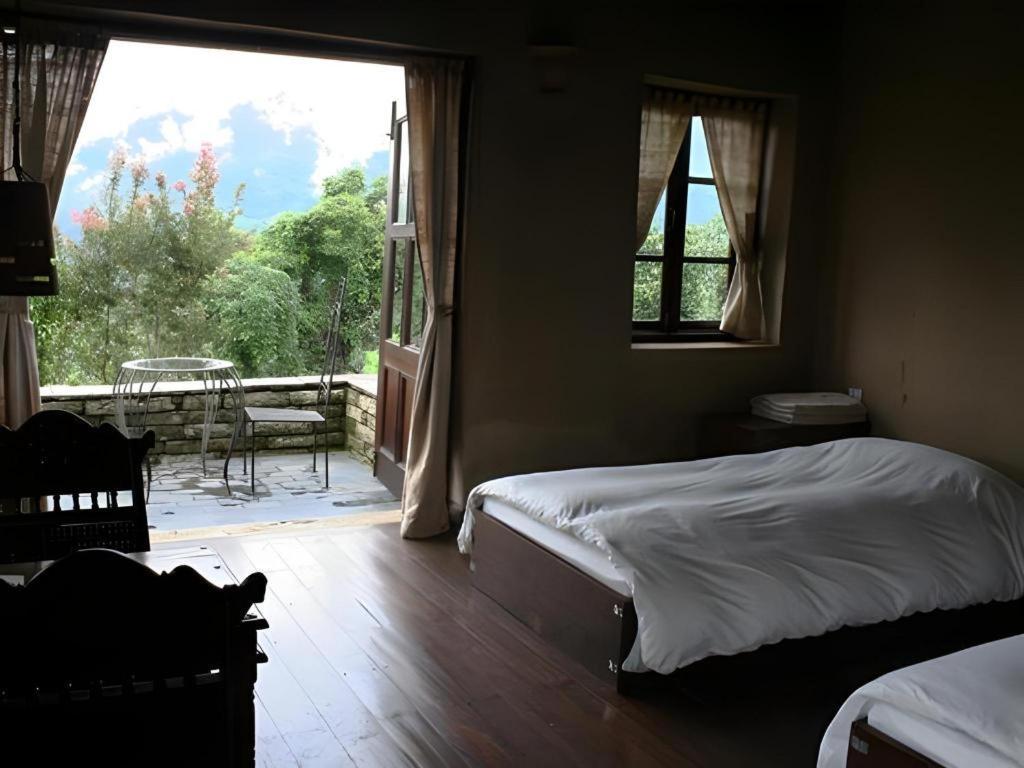 Hananoie - A Permaculture Resort Pokhara Luaran gambar