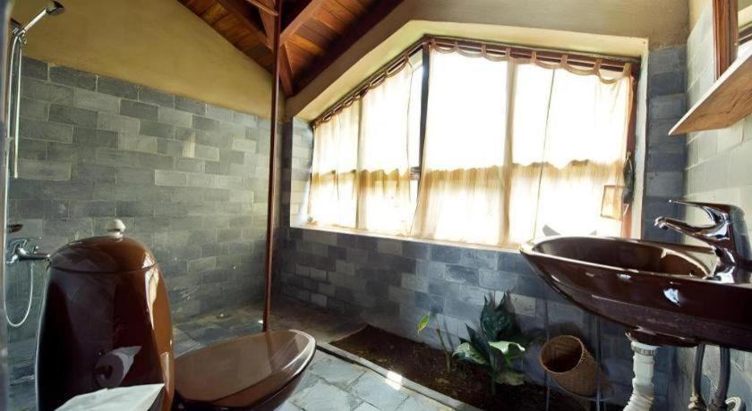 Hananoie - A Permaculture Resort Pokhara Luaran gambar