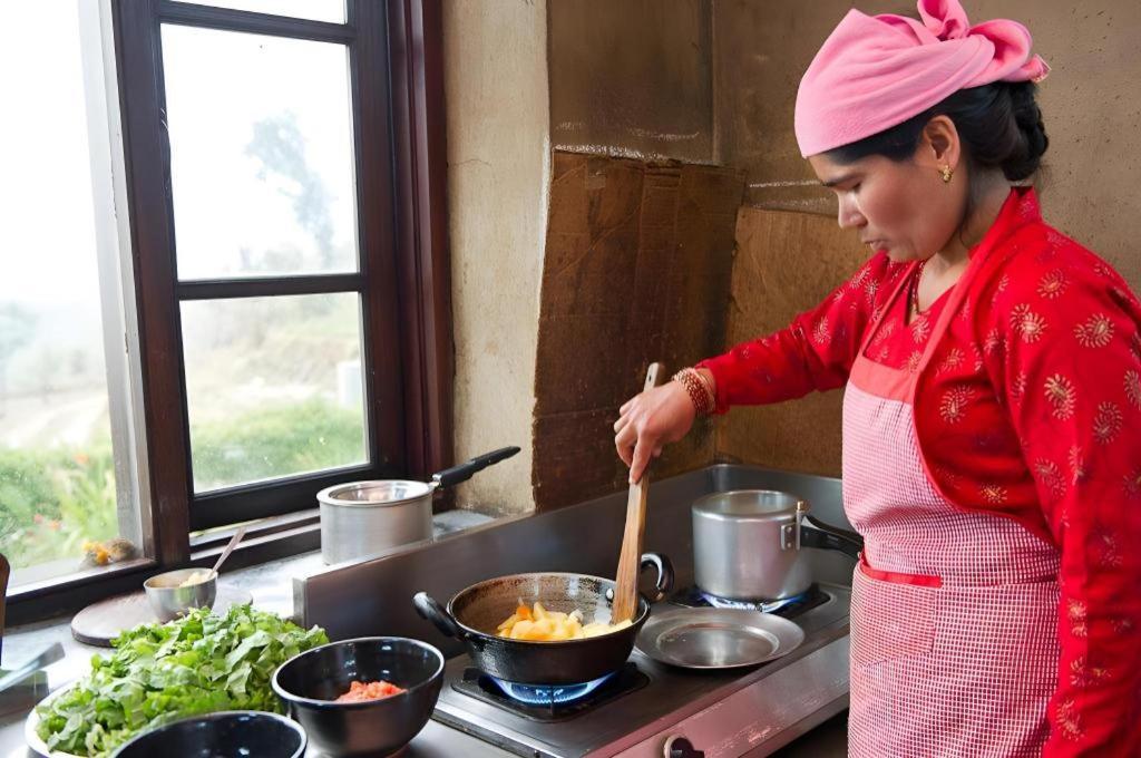 Hananoie - A Permaculture Resort Pokhara Luaran gambar
